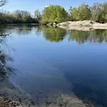 Mobil Familial Bord Ardeche مكان تخييم *